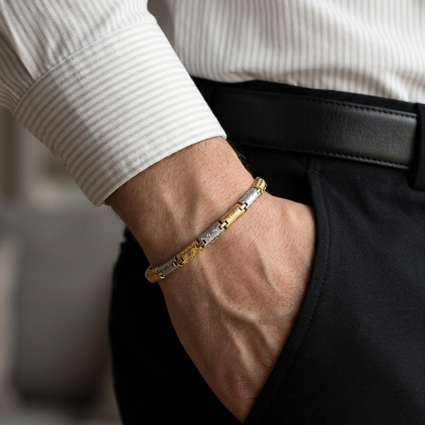 Dual-Tone Gold & Silver Cylindrical Link Bracelet - VO01