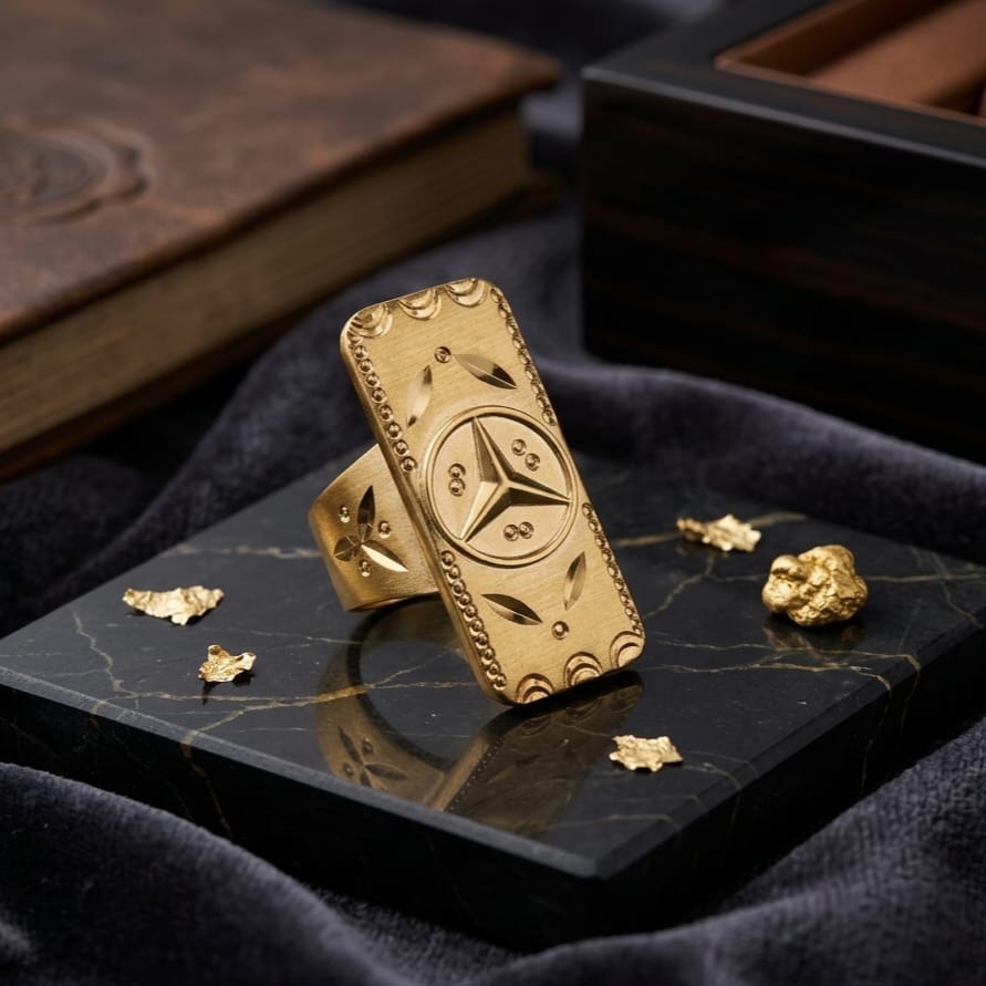 Heritage Star Bar Statement Ring – Code VO04
