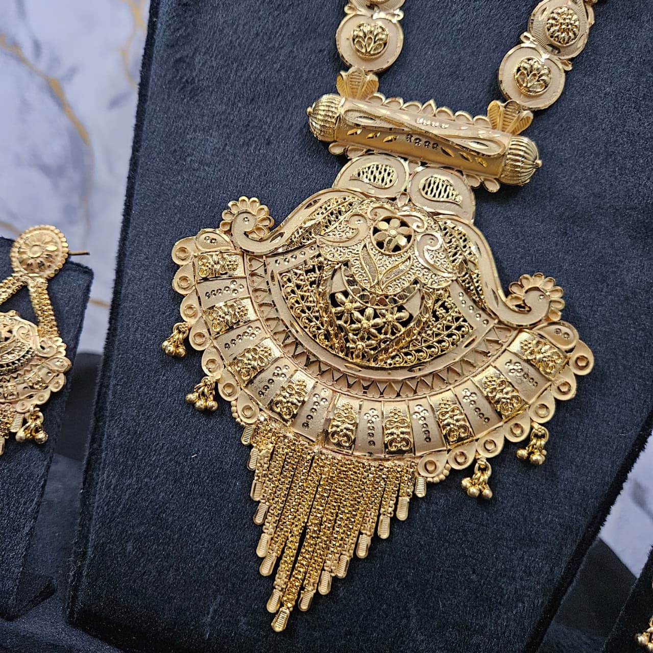 Vintage Peacock Fan Pendant Necklace Set