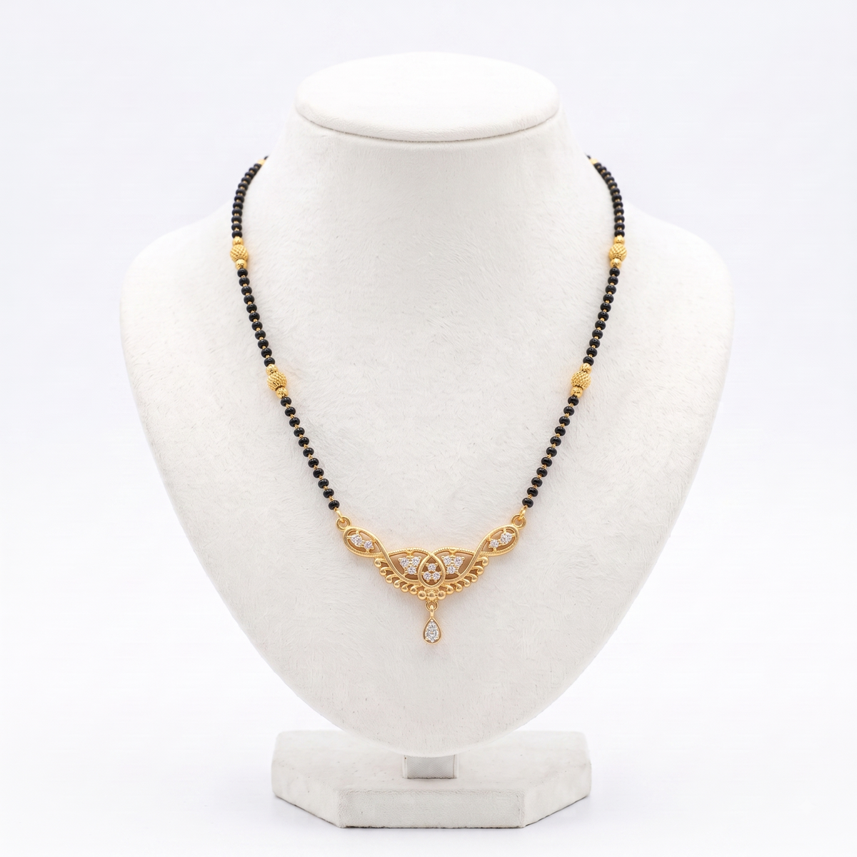 LIGHTWEIGHT MANGALSUTRA