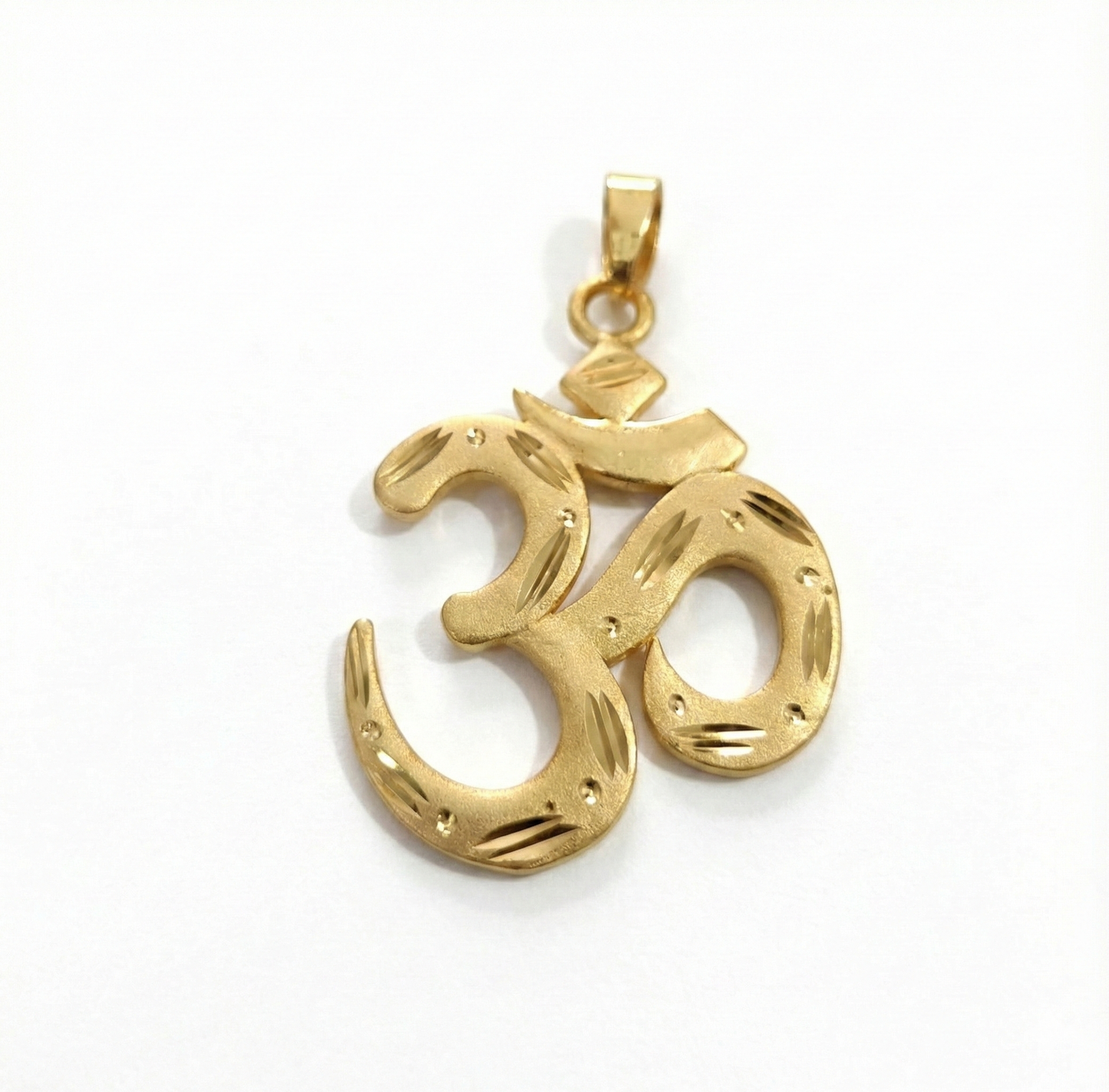 Gold Polish OM Locket – Sacred Spiritual Pendant for Men & Women