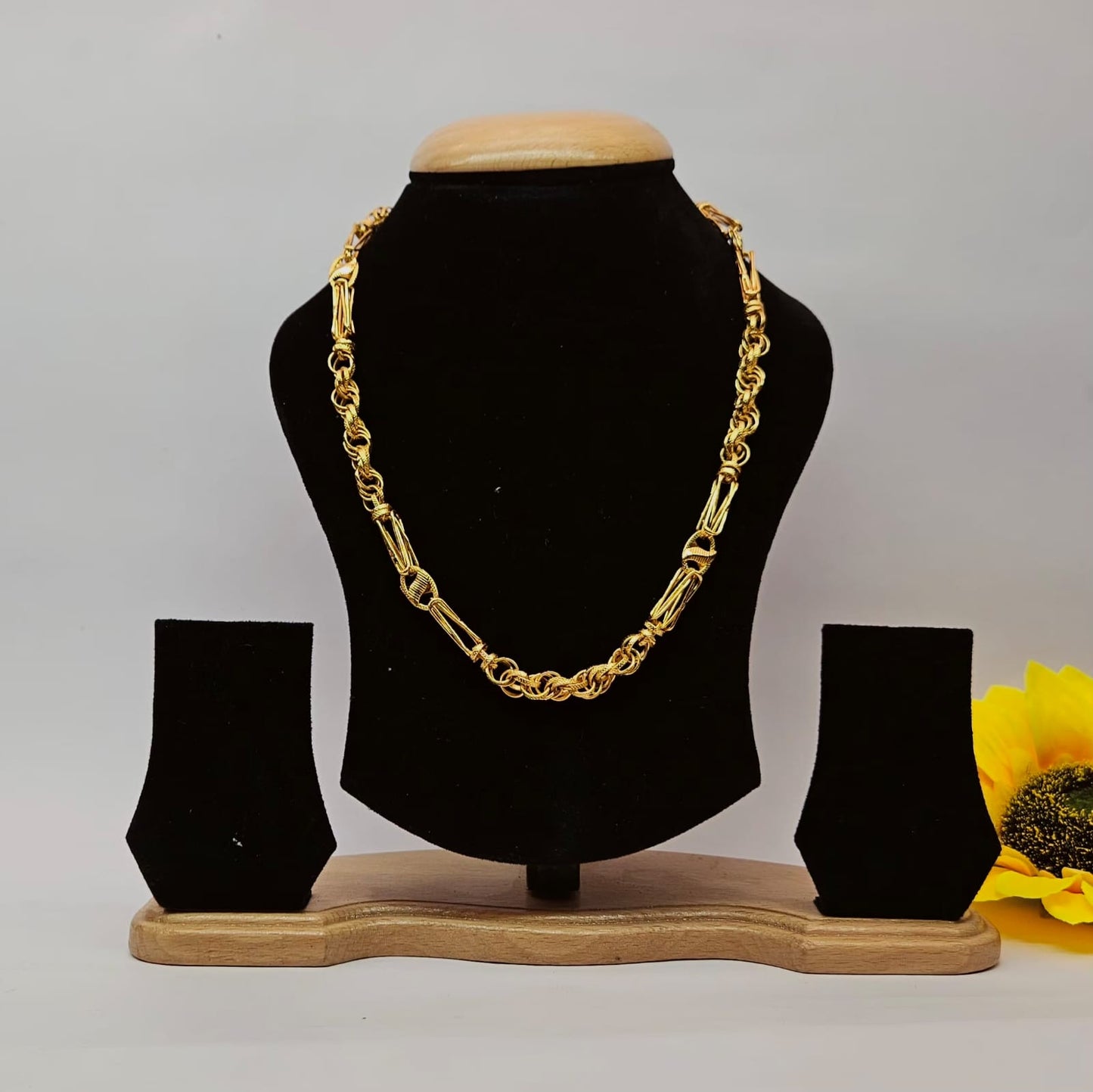 Gold plated mix design for Men - Code VO08