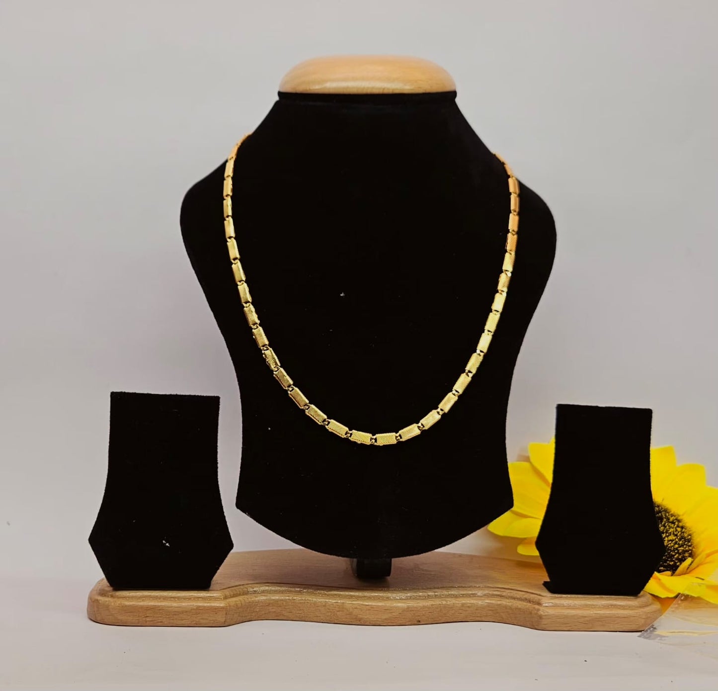 Trending Gold plated nawabi chain - CODE VO13