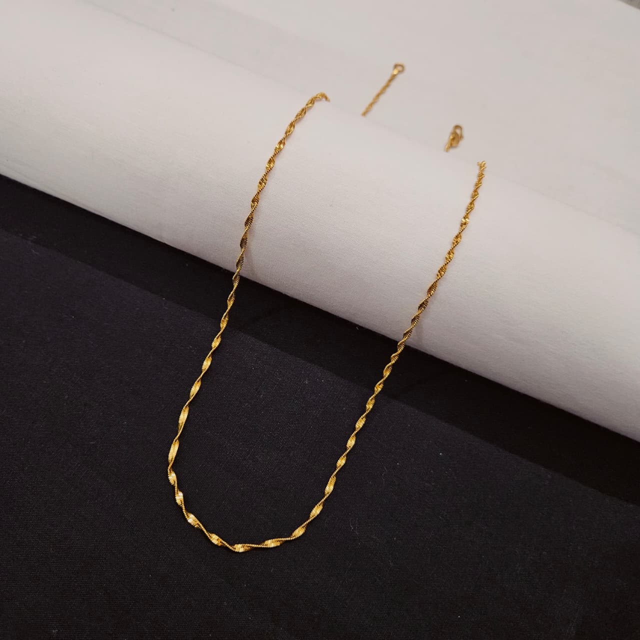 Gold polished Disco Chain - Code V014