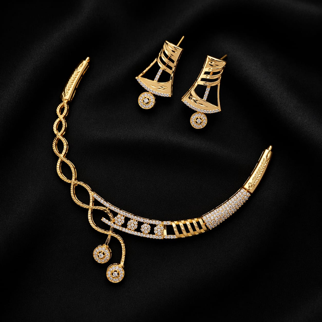 Elegant Twist Designer Necklace Set – Code: VO04