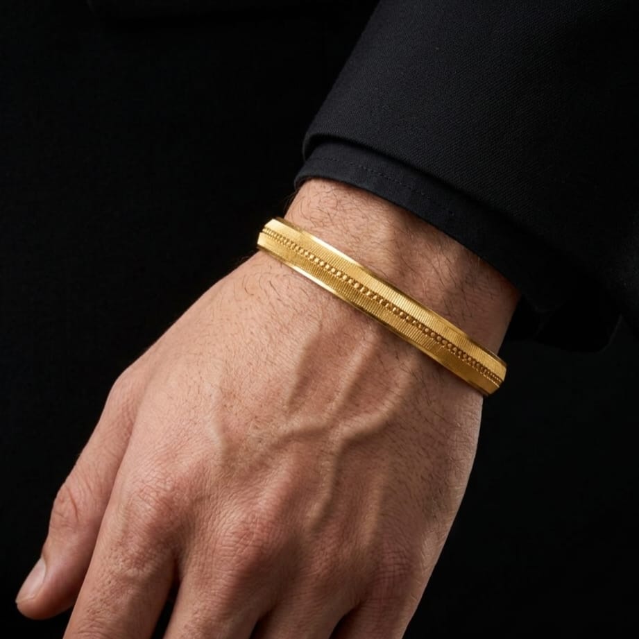 Royal Ridge Gold Polished Men’s Kada - Code- VO01