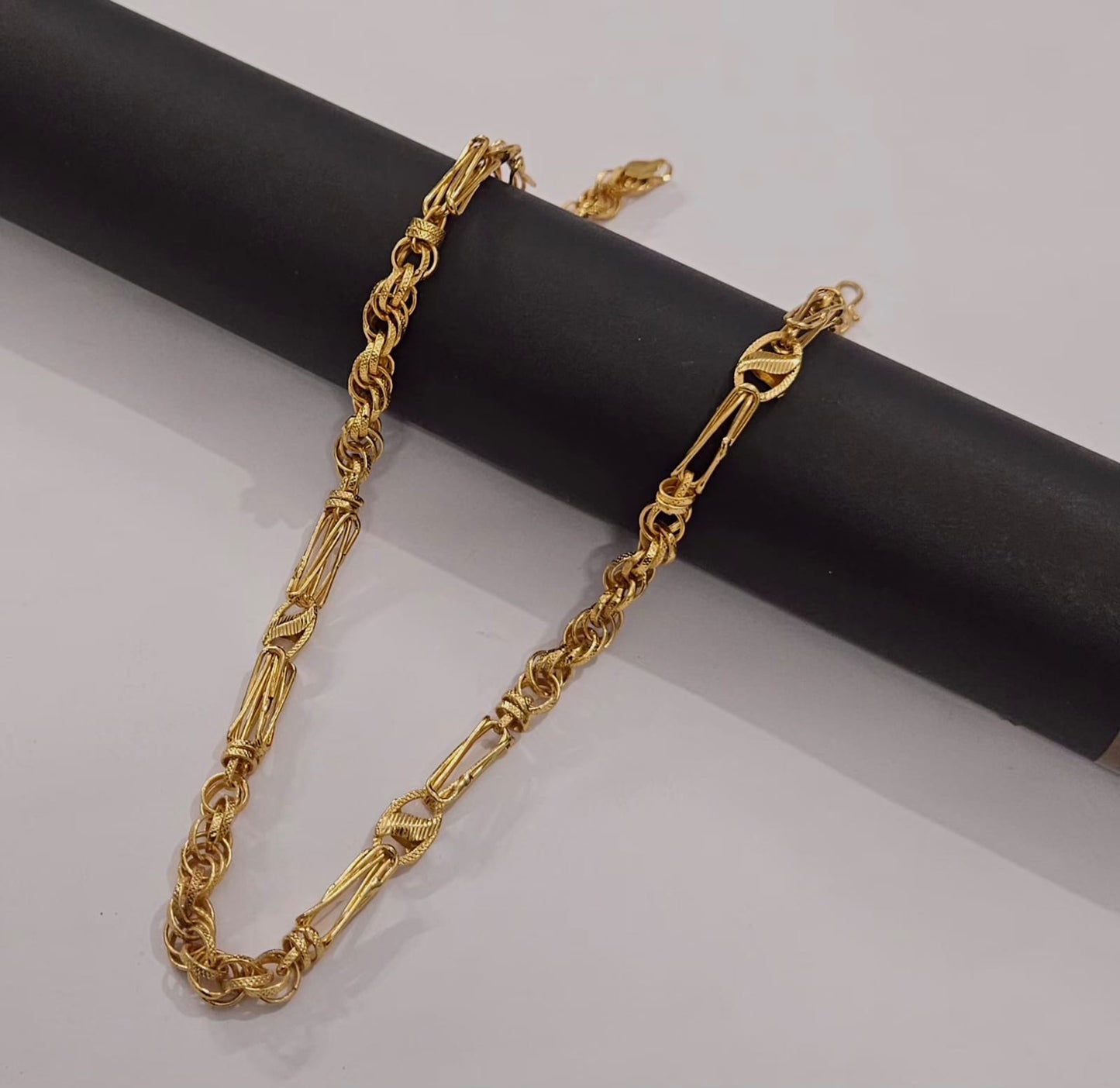 Gold plated mix design for Men - Code VO08