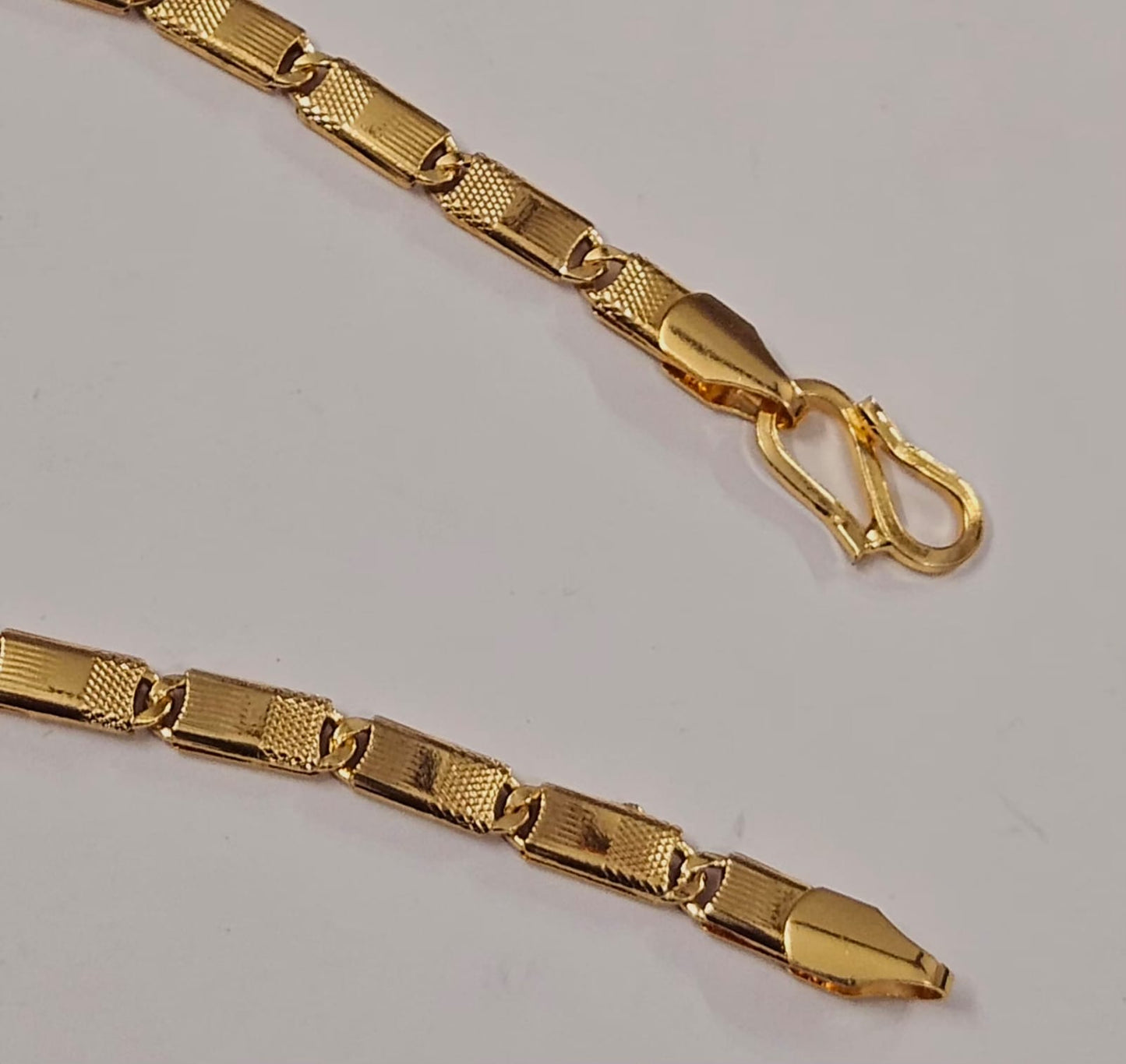 Trending Gold plated nawabi chain - CODE VO13