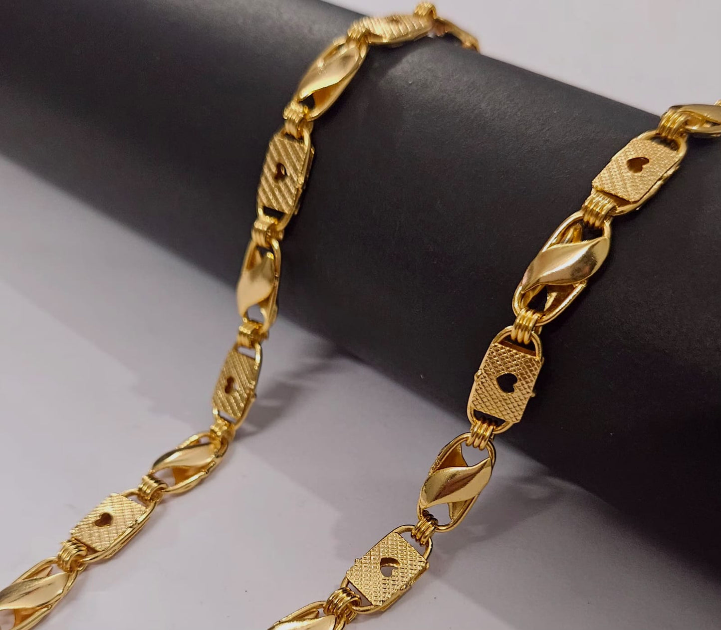 Gold plated Biscuit design chain - Code VO18