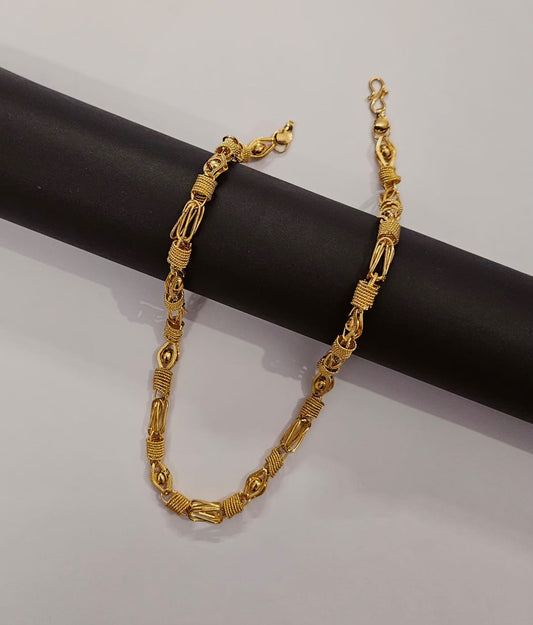 Link With 3D Ball Finely Detailed Design Gold Plated Chain for Men - CODE VO16